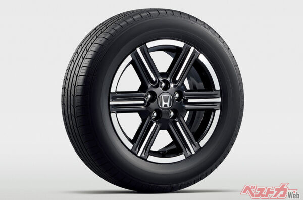 16インチアルミホイール（2024年4月 マイナーチェンジ実施時の公式画像より）