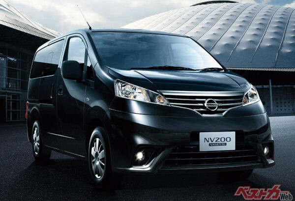 NV200バネット ワゴン プレミアムGX（2009年5月 発売発表時の公式画像より）