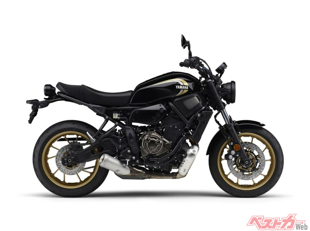 2022_yamaha_xsr700_05