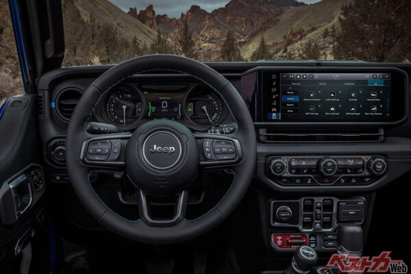 もちろんドライバビリティも忘れてはいけない。パドルやステアリングでさまざまなモード切替や調整などが行えるのが理想的だ