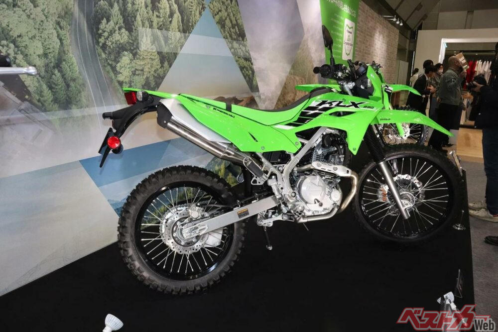 2024_kawaski_klx230s_002