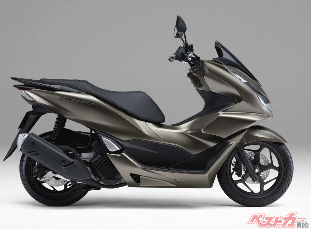 2023_honda_pcx160_02