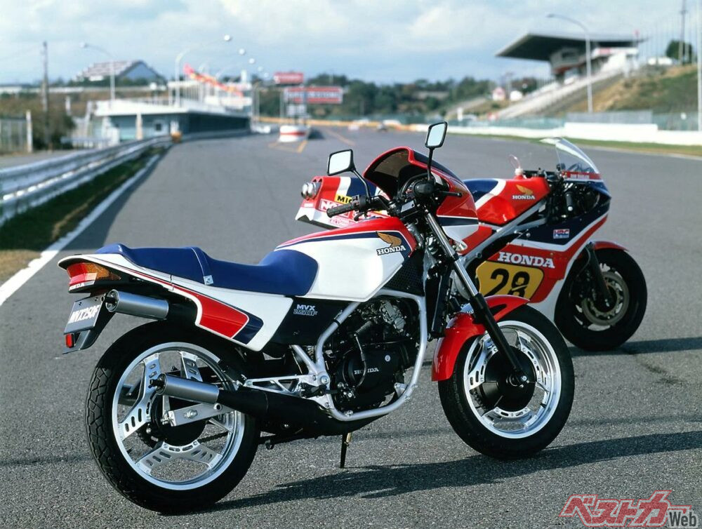 1983_honda_mvx250f_03