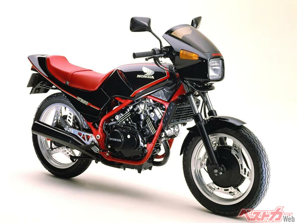 当時のホンダレーシングテクノロジーの結晶とも言えるVT250F、そのエンジンは35年継承され続けた - 自動車情報誌「ベストカー」