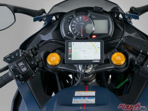 バイク用最小4.3インチで前後カメラ付き！ TANAX「スマートライドモニター XR-2」が登場