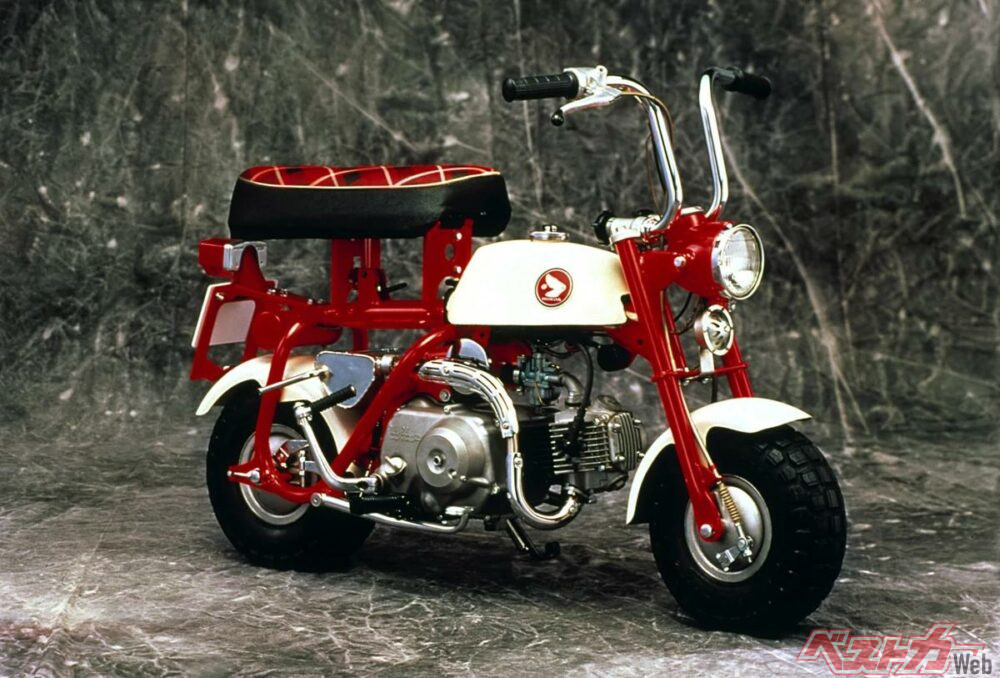 1967_honda_monkey_z50m