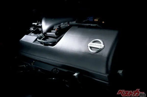 高回転型カムプロフィール、バルブスプリング、専用ピストン、軽量フライホイール、専用チューニングコンピューターといったアイテムと、高度なチューニングテクノロジーを駆使することで、最高出力79kW(108PS)を実現