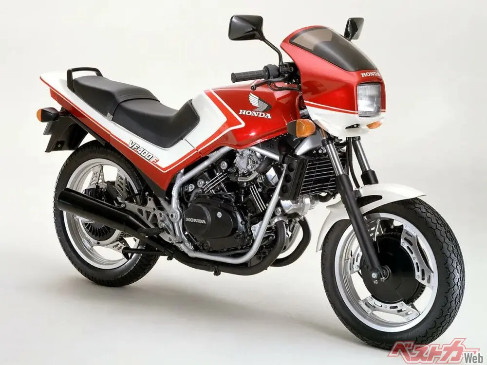 ホンダ400ccV4エンジンの黄金期に活躍した、NC30型VFR400R - 自動車情報誌「ベストカー」