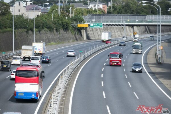 日本の物流業界に大きな好影響をもたらすであろう。ぜひとも実現していただきたい(oka@Adobestock)