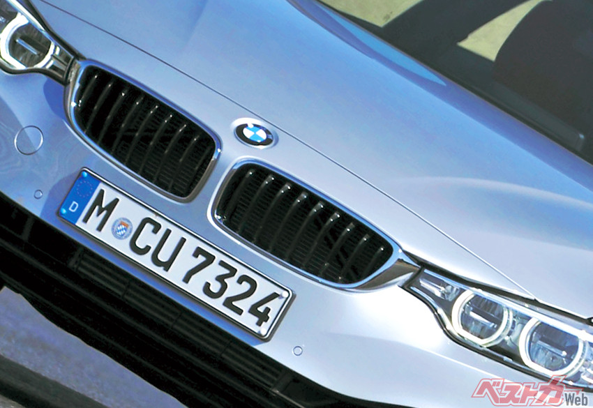 クーペが3シリーズから独立してさらに性能向上!! BMW435i試乗【10年前