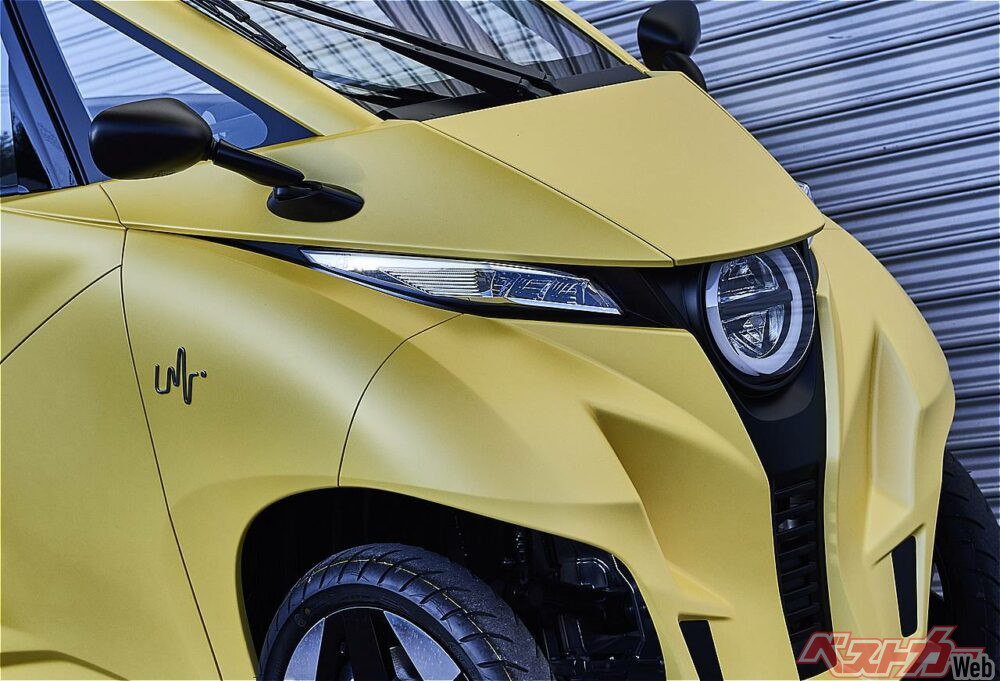 100万円で発売か？ こりゃ新しい乗り物！ トヨタ発の3輪モビリティ