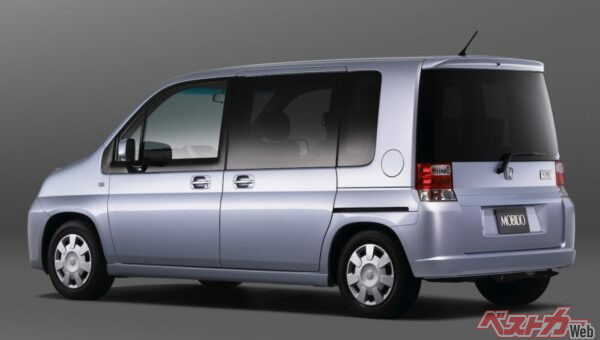 ホンダ・モビリオ(2001-2008)