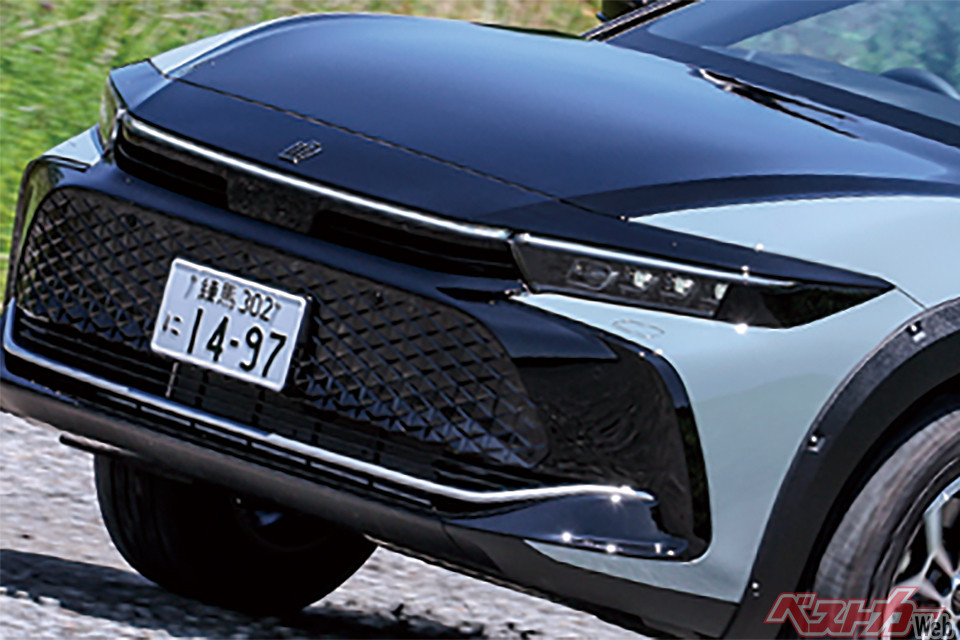 00_DBHS_crown_head.jpg?v=