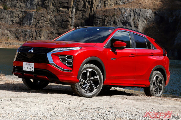 2つのパワーユニットを設定する三菱 エクリプスクロス。費用の面から考えるとPHEVはかなりお得だ