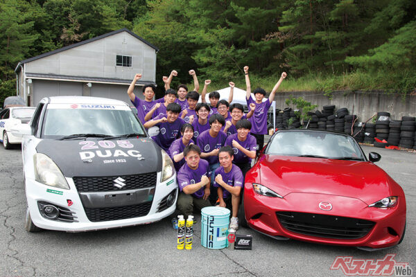 同志社大学自動車部のみなさん。取材日は選手選考会の真っ最中だった