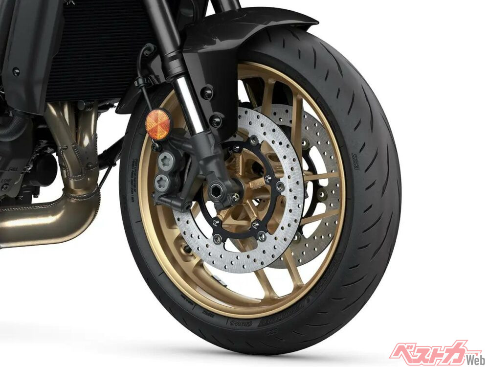 2025_YAM_XS850_EU_SMX_360_001_03_03_2024-11-11 15-51-09