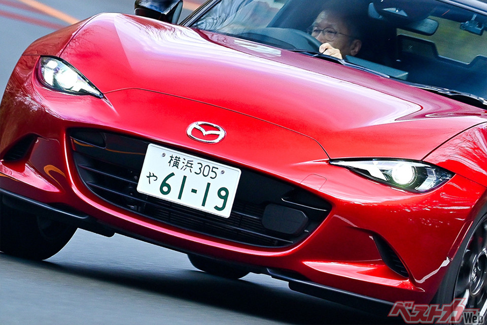 00_roadster_006_head.jpg?v=