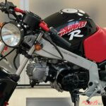 バイクブームという時代が生み出した、純正4ストミニバイクレーサー「モンキーR」