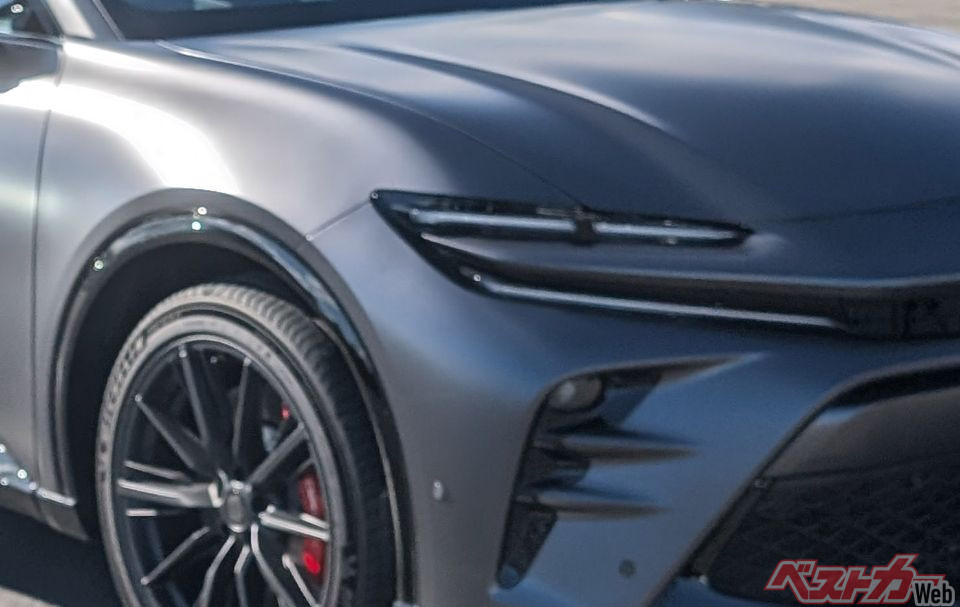 漆黒が激シブ!! クラウンスポーツ「マットメタル」カラーの特別仕様車