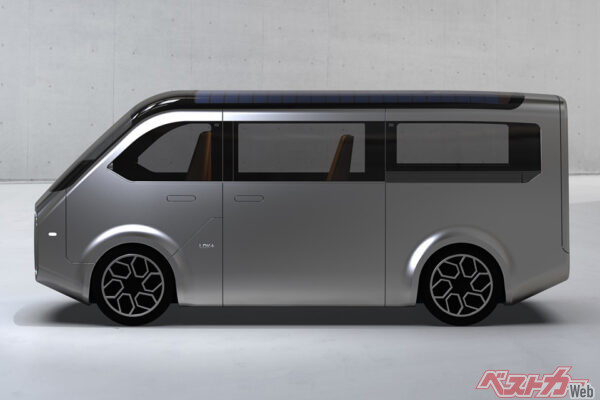 シャープが公開したEVプロト「LDK＋」。多人数乗車ではなく居間としての機能を追求