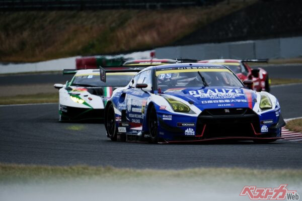 非常にコンスタントに走っていた56号車