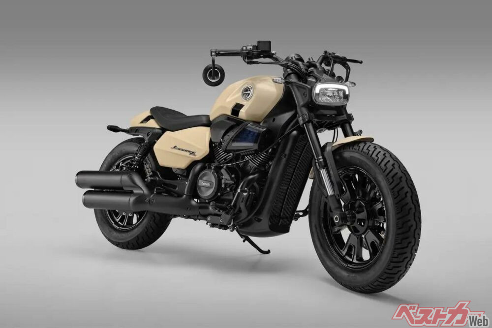 2024-12-14 19-08-33Benelli-Leoncino-Bobber-400-10