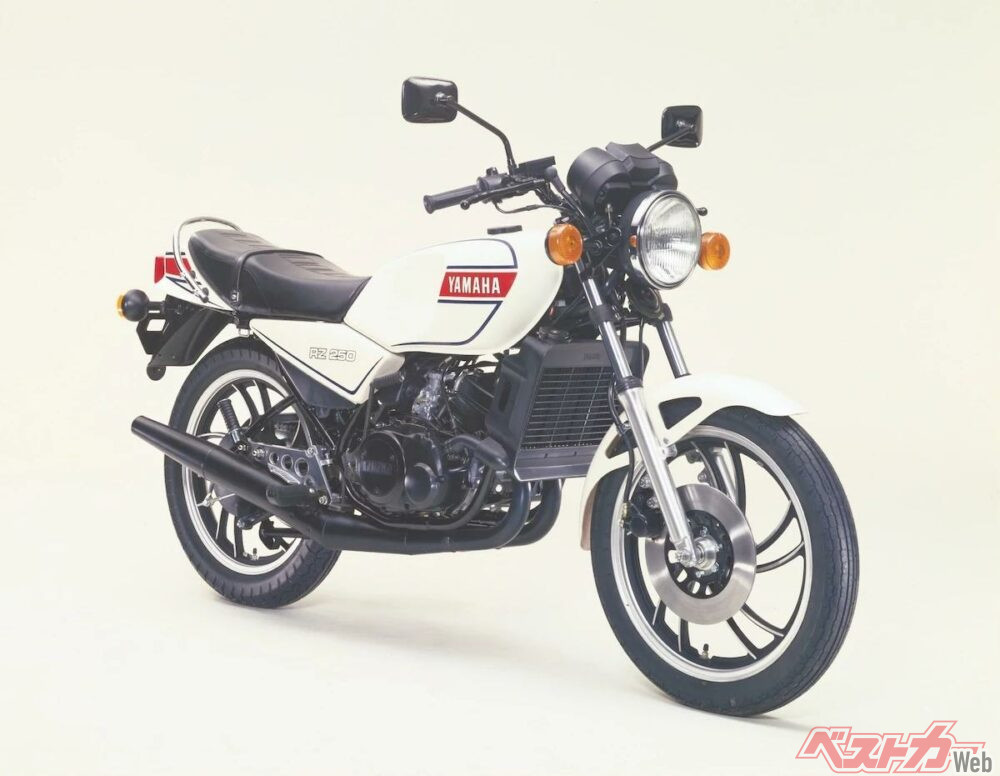 1980_yamaha_RZ250_01b