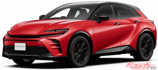 ハイブリッド車のクラウンスポーツSPORT Zは税込590万円に対し、PHEVのクラウンスポーツSPORT RSは税込765万円と、価格は175万円もアップする