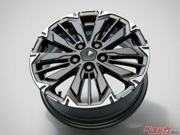 15インチアルミホイールのデザインがカッコよすぎ! サイズ以上の存在感を演出している