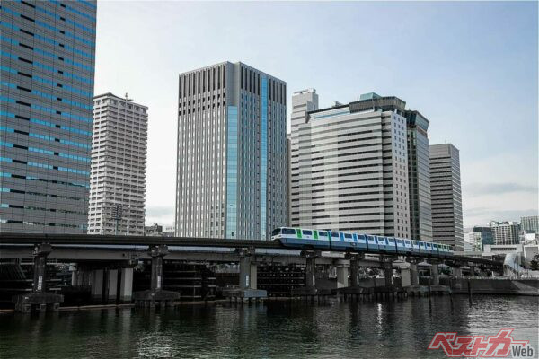 天王洲もクルマを駐めるにはいいポイント（moronobu@Adobestock）