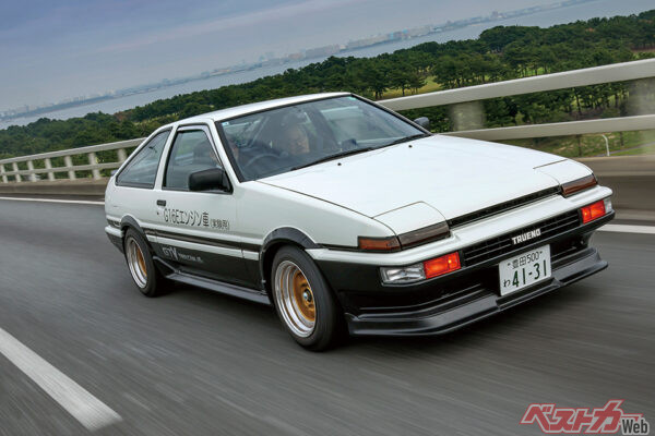 トヨタ スプリンタートレノG16E搭載車。AE86トレノにGRヤリスの直3、1.6LをNA化して搭載