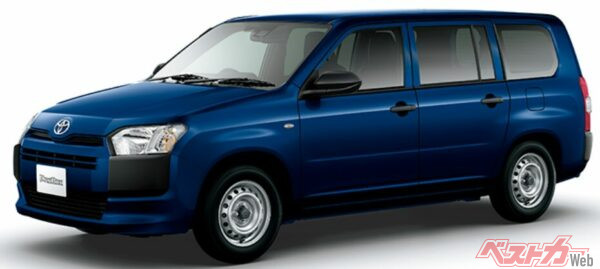 ボディカラーをダークブルーマイカメタリックにすると、こんな感じ。なんだかアーバンな雰囲気もちょびっと漂いますね!