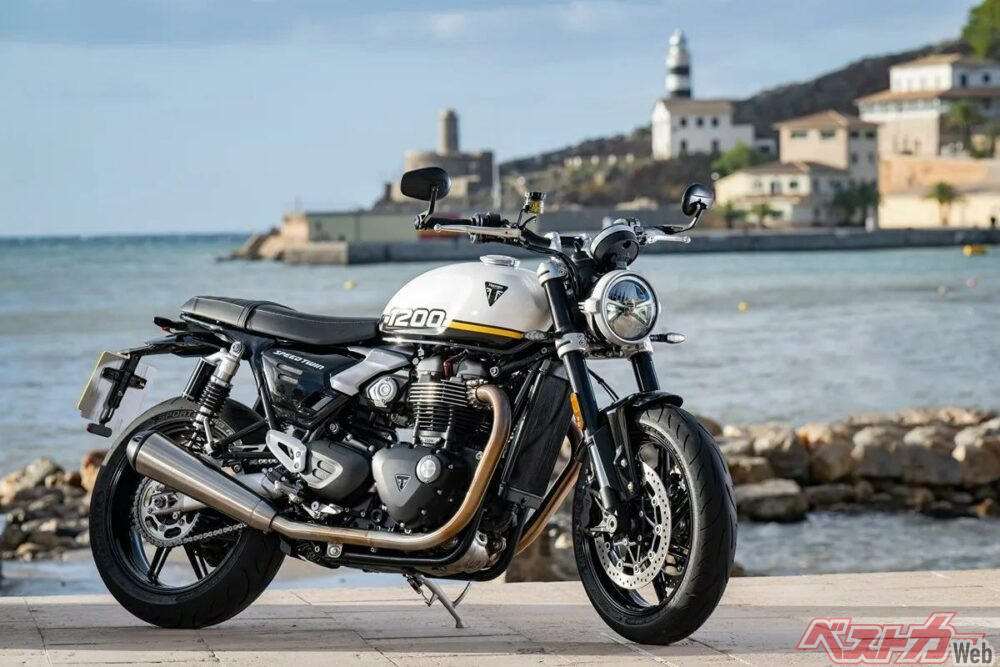 トライアンフ　スピードツイン1200　スピードツイン1200RS