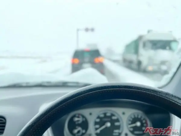 命の危険もあるBEVでの大雪による立ち往生　対策は？