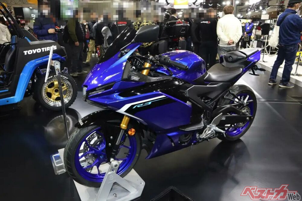 2025_Yamaha_YZF-R3_tas_1_2025-01-24 19-53-25