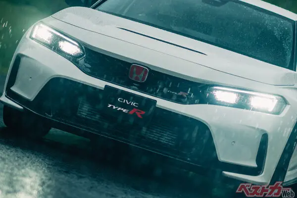 [トヨタ]一強の牙城を崩せるか!?　トヨタ [GRカローラ]とホンダ [シビックタイプR]を比較!!