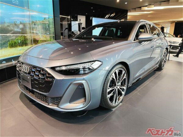 まもなく日本でも発売される新型A5アバント。A4とはならずA5のまま市販される