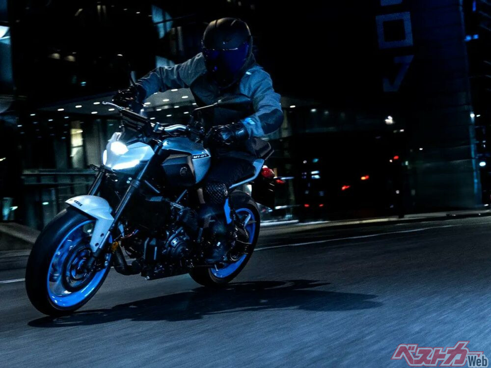 2025_YAM_MT07AS_EU_MLNM4_ACT_008_03_2025-02-04 10-20-18