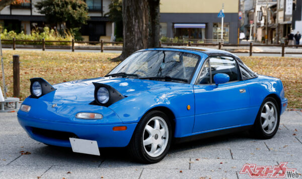 今回登壇した大坂さんの愛車 NAロードスター。「僕のNA愛を見せたい!」とばかりに、千葉県から自走で京都府までやってきた