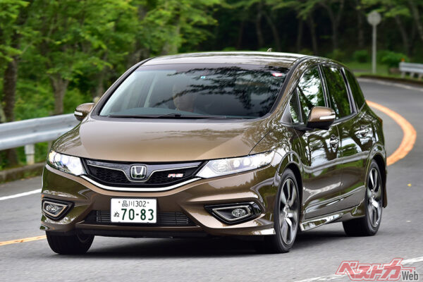 スポーツカーでもないのに超絶楽しいハンドリングが最高のジェイド