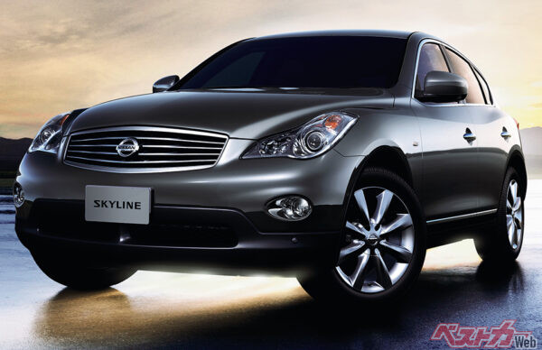 日産 スカイラインクロスオーバー。2013年10月の販売は31台