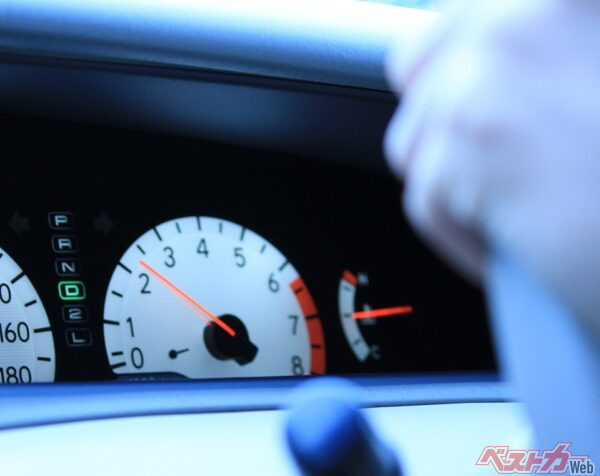 ガソリン高騰中の今だから…見直してほしいあなたの運転!!　[みるみる燃費が良くなる走り方]ってどういうの？