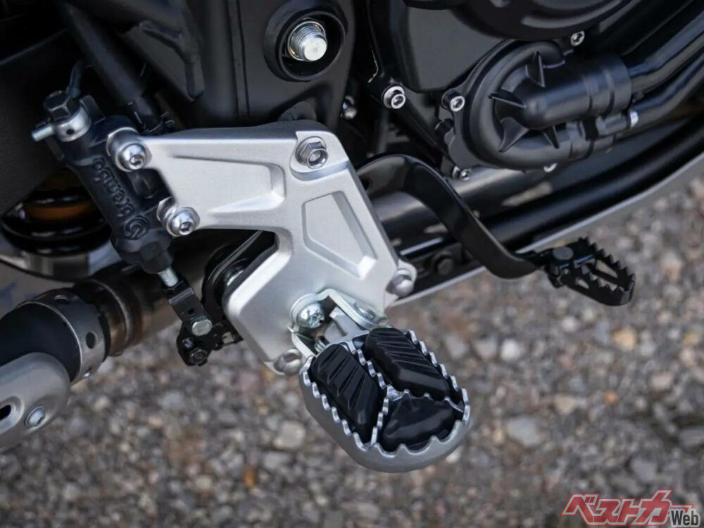 2025-Yamaha-XTZ700-EU-Detail-020-03_2025-02-13 10-47-54