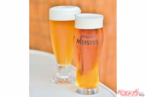 『田口屋』東京ブルース、エビスマイスター　各400円　エビスの他、クラフトビール数種あり