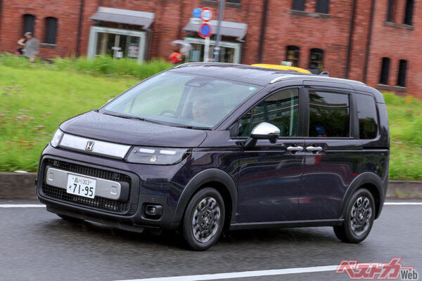 ミニバンとして求められる要素をしっかり詰め込んだ優等生。だから余計に気になる