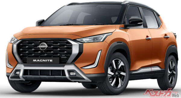 もういっちょ、マグナイトのフロントビュー。ボンネットの厚みが男前！