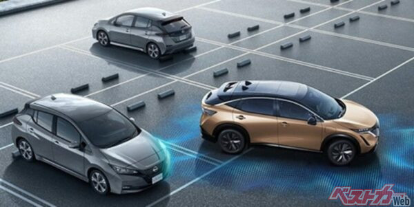 駐車が苦手な方のためにも、特にLクラスミニバンでは「プロパイロットパーキング」などの装備はほしい