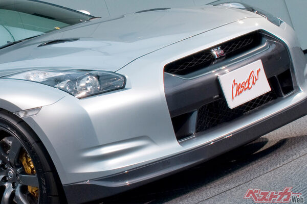 R35GT-Rが登場から18年ってマジ!?　もうそんなに経ったの!?　今年で新成人となったクルマたち