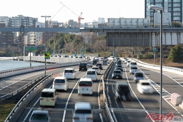 残念ながら首都高速道路や阪神高速はETCマイレージサービスの対象外（PHOTO：Adobe Stock_oka）