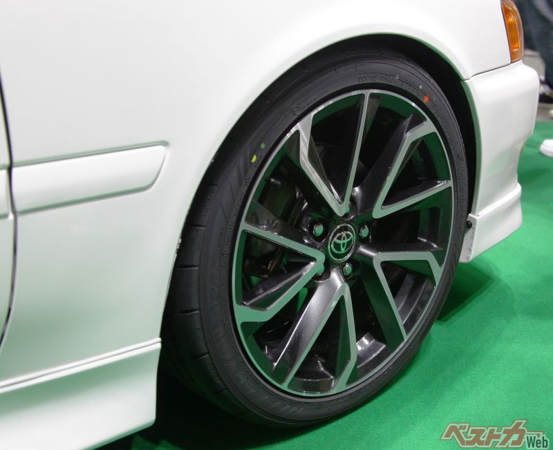 seiraさま専用 Slip-On HEPTA FORCE TSS サイクロン EXPORT SPEC 政府認証 | ヨシムラ